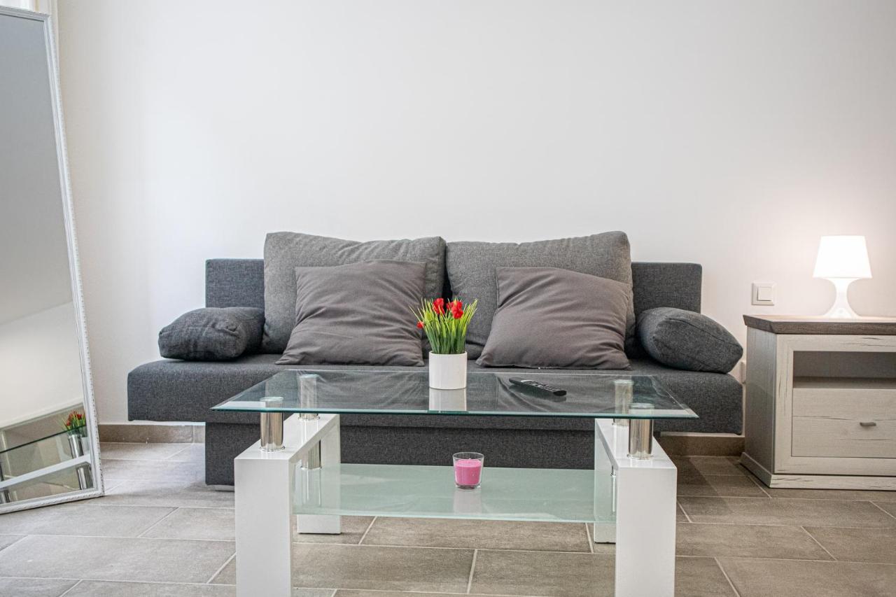Homelike 2Br Apt Near U1 Reumannplatz - 9 Min To Center Vienna Esterno foto
